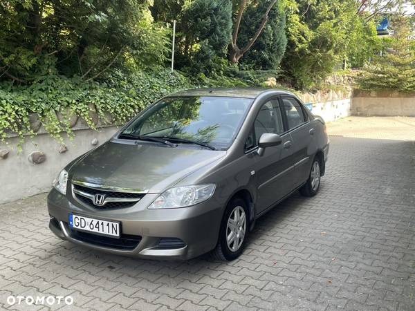 Honda City 1.4 Comfort - 3