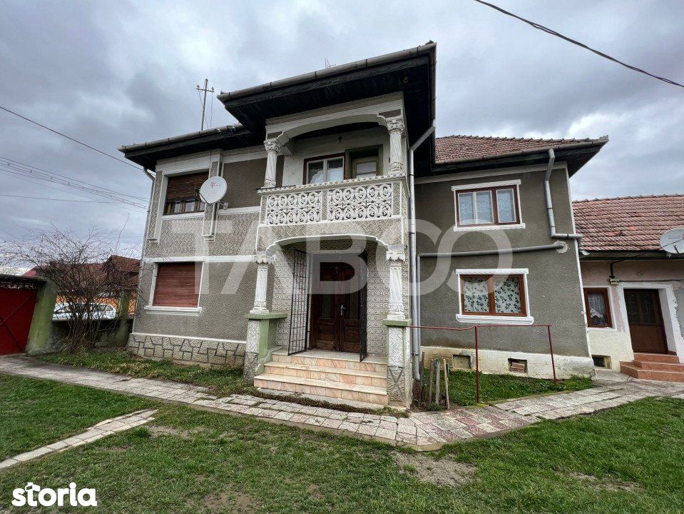 Casa cu etaj curte si gradina de vanzare in Ucea de Jos judetul Brasov
