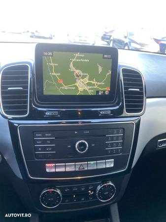 Mercedes-Benz GLE 250 d 4MATIC - 36