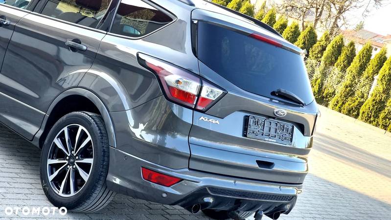 Ford Kuga - 10