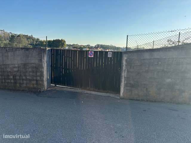 VENDE-SE TERRENO COM 2100 M2-6