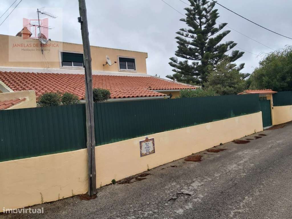 Quintinha com Moradia V3 Piscina - Sintra-26