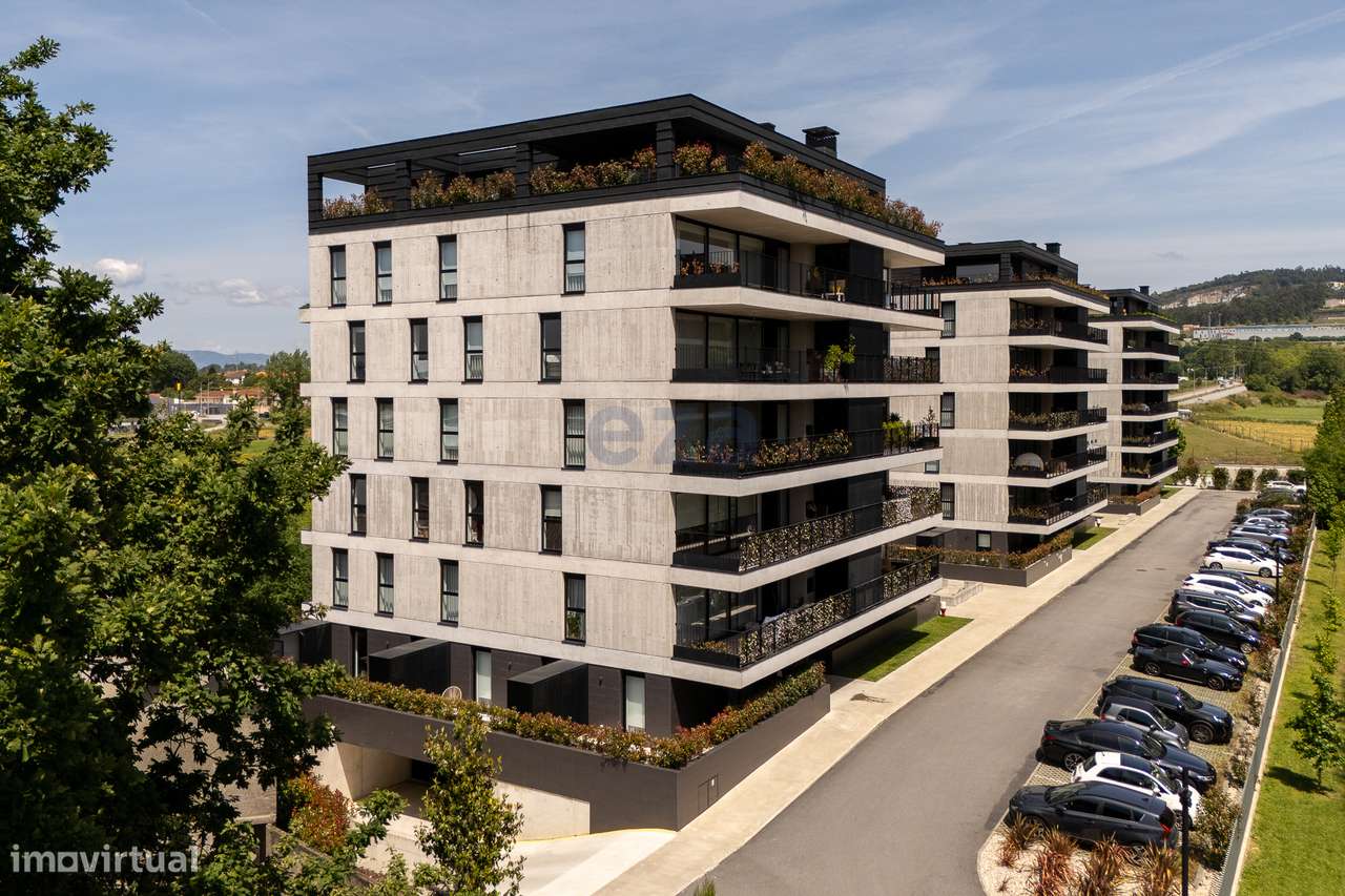 Apartamento T3 em Real, Braga.-0