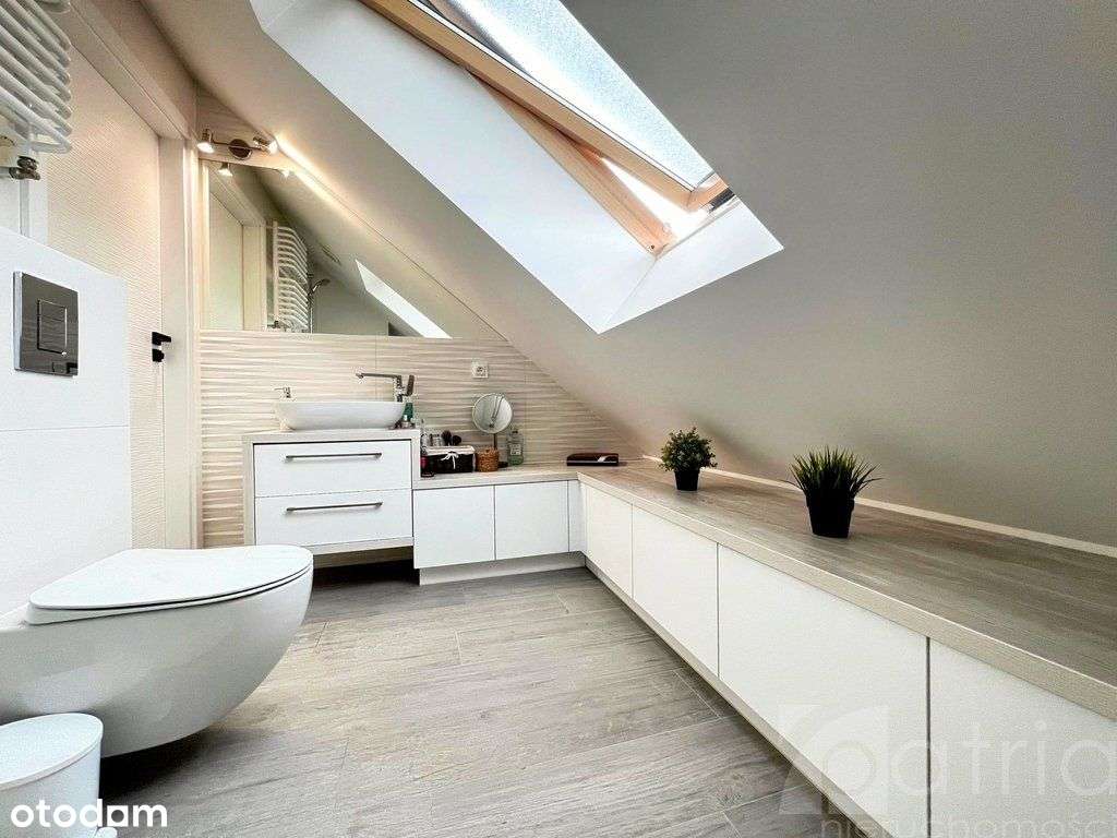 Nowoczesny dom na Pogodnie – ogród, garaż, park!-11