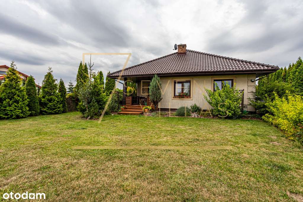 Parterowy dom z ogrodem, działka 1120 m2