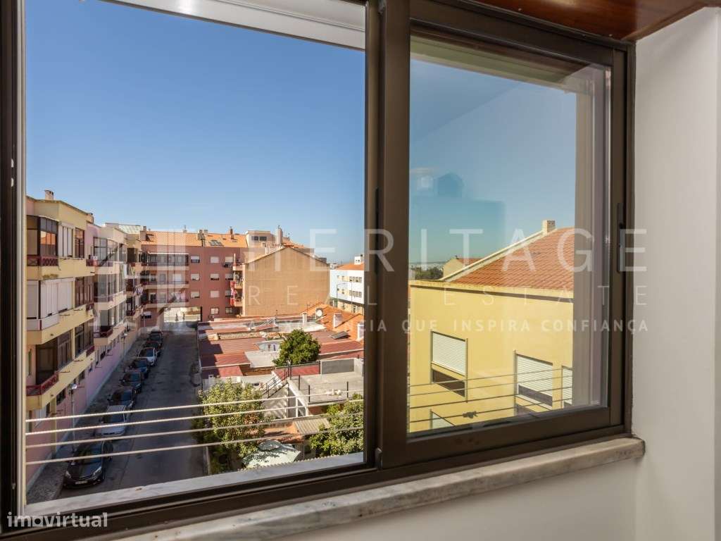 Apartamento T3 Remodelado com Suíte Baixa da Banheira-12