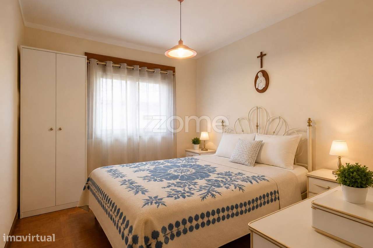 Apartamento T2, 2º Andar, no centro de Albufeira-10