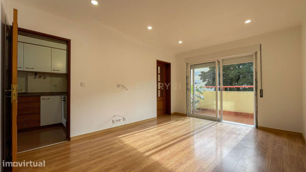 Apartamento T3 Duplex - Telheiras - 5 min Metro-3