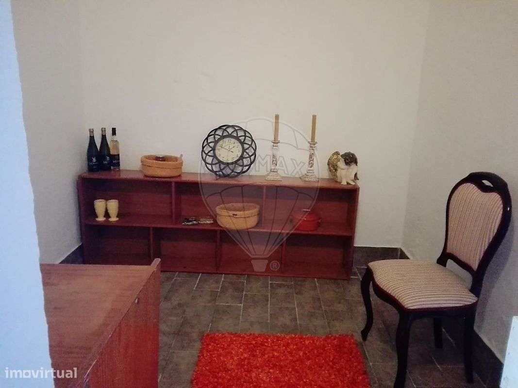 Moradia T1 para venda - Grande imagem: 5/8