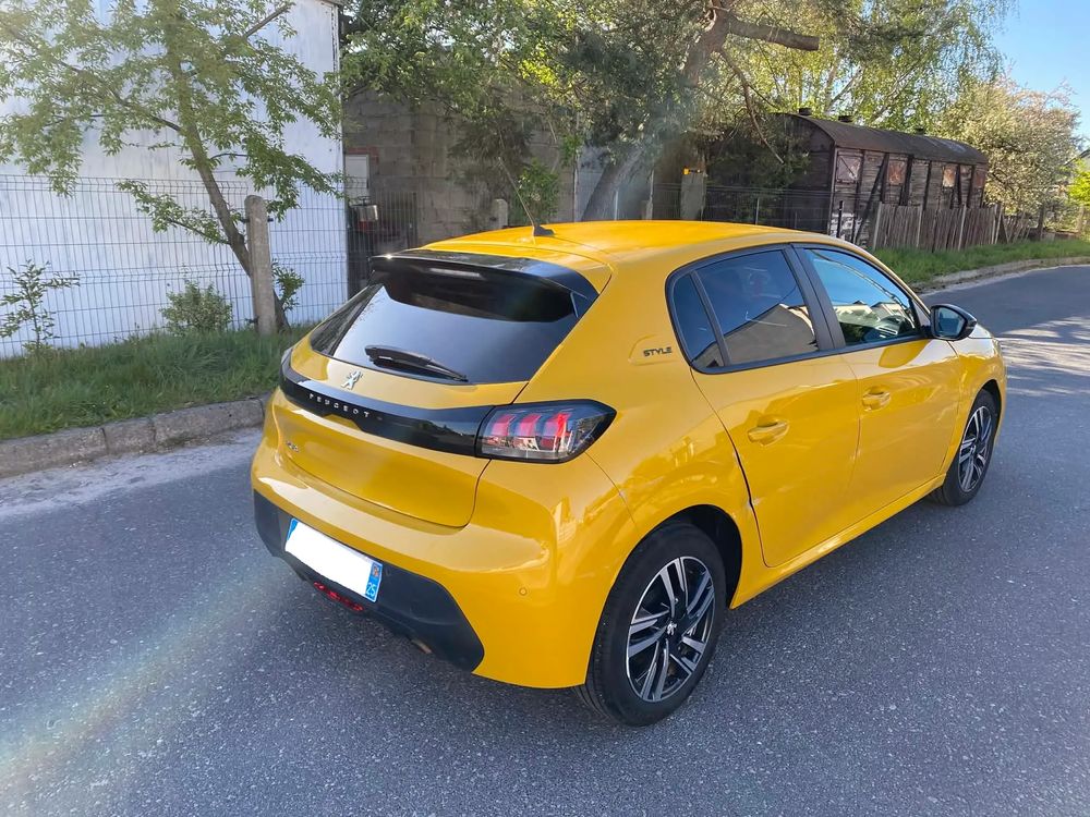 Peugeot 208 II PureTech 75 Allure 2024