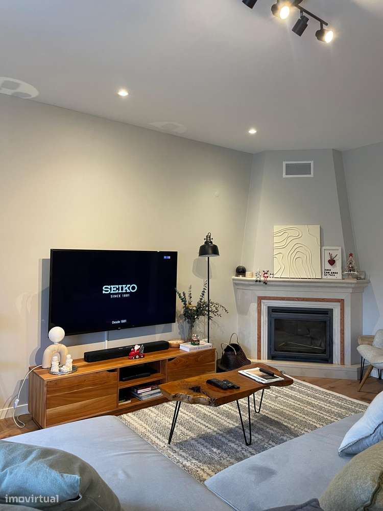 Moradia Renovada T4+Escritório em Condomínio Fechado — Lourel, Sintra - Grande imagem: 5/31