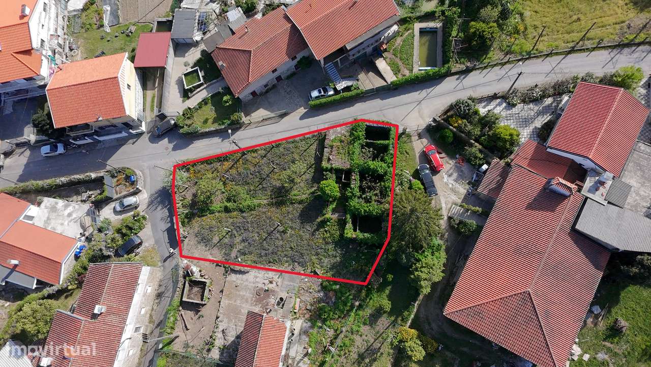 Ruína com Terreno Urbano de 600 m² em Longos – a 10 min de Braga-24