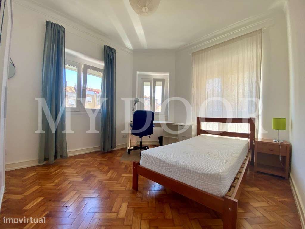 QUARTO p/ ARRENDAR na Vila de Moscavide - junto à Universidade Euro... - Grande imagem: 5/17