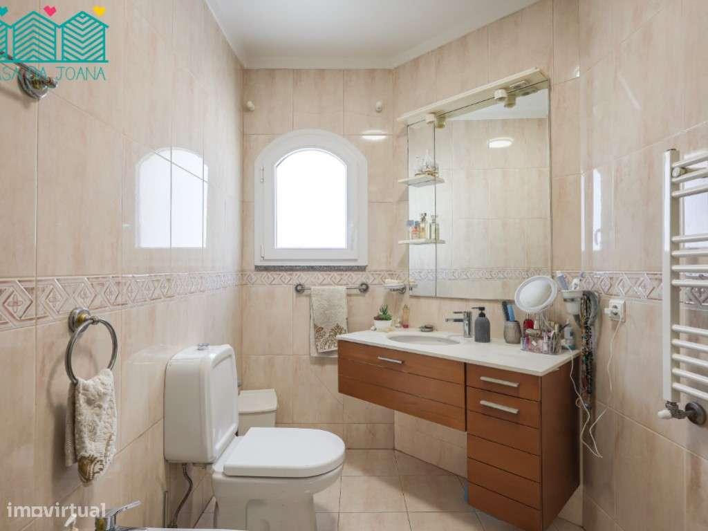 Moradia T4 com espaço exterior em Esgueira - Grande imagem: 3/11