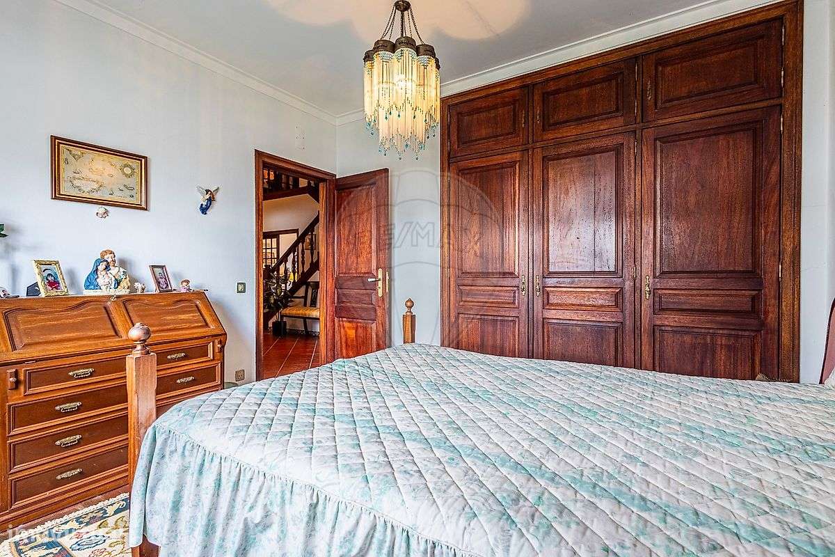 Moradia T4 para venda-28