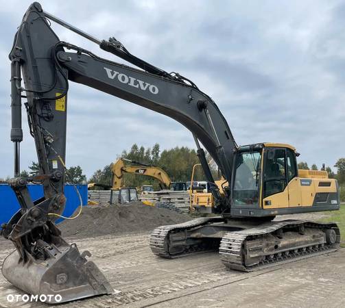 Volvo EC300 - 8