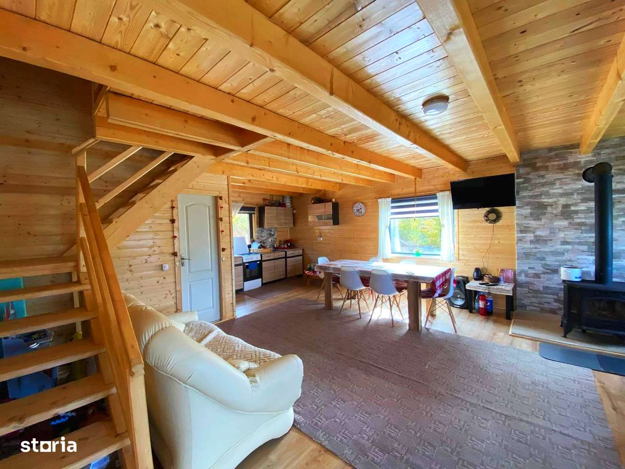 Cabana de vanzare in Muntii Apuseni – Valea Ierii - Imagine principală: 5/14