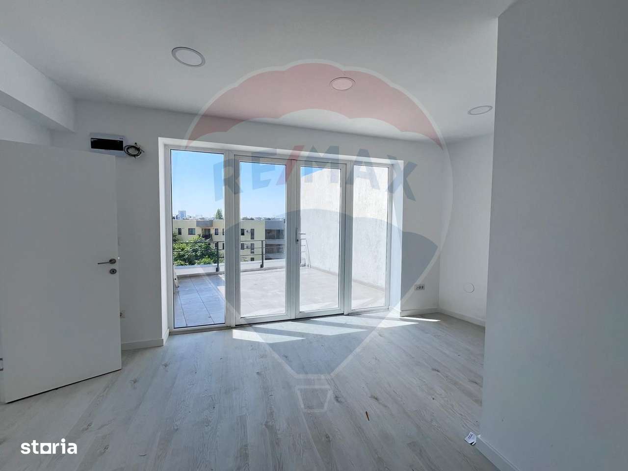 Spațiu birouri NOU -47mp de inchiriat în zona Lizeanu-Stefan cel Mare - Imagine principală: 2/11