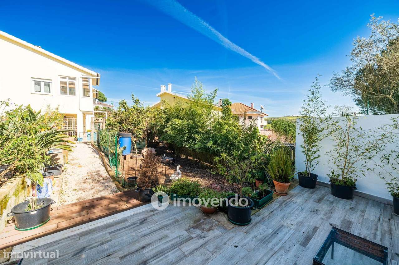 Moradia T3 mais Anexo T1 e Anexo T0 independentes, em Barcarena-52