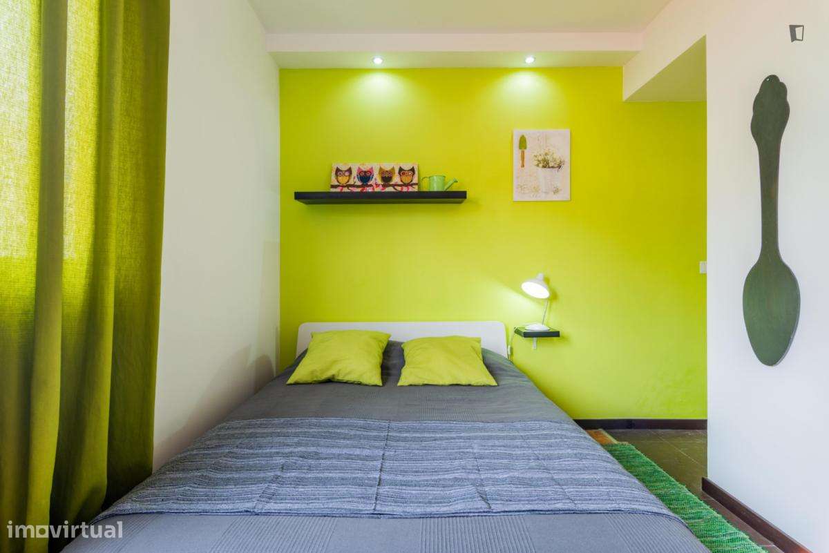 Estúdio - localizado em Baixa Coimbra - Grande imagem: 4/10