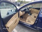 Volkswagen Passat 2.0 FSI Highline - 23