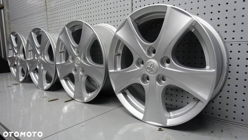 Felgi Toyota Corolla 16" 6,5J ET45 5x114,3   PZ406-E8671-ZC - 2