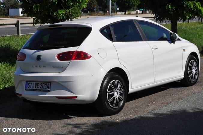 Seat Leon 1.2 TSI Ecomotive Style Copa - 4