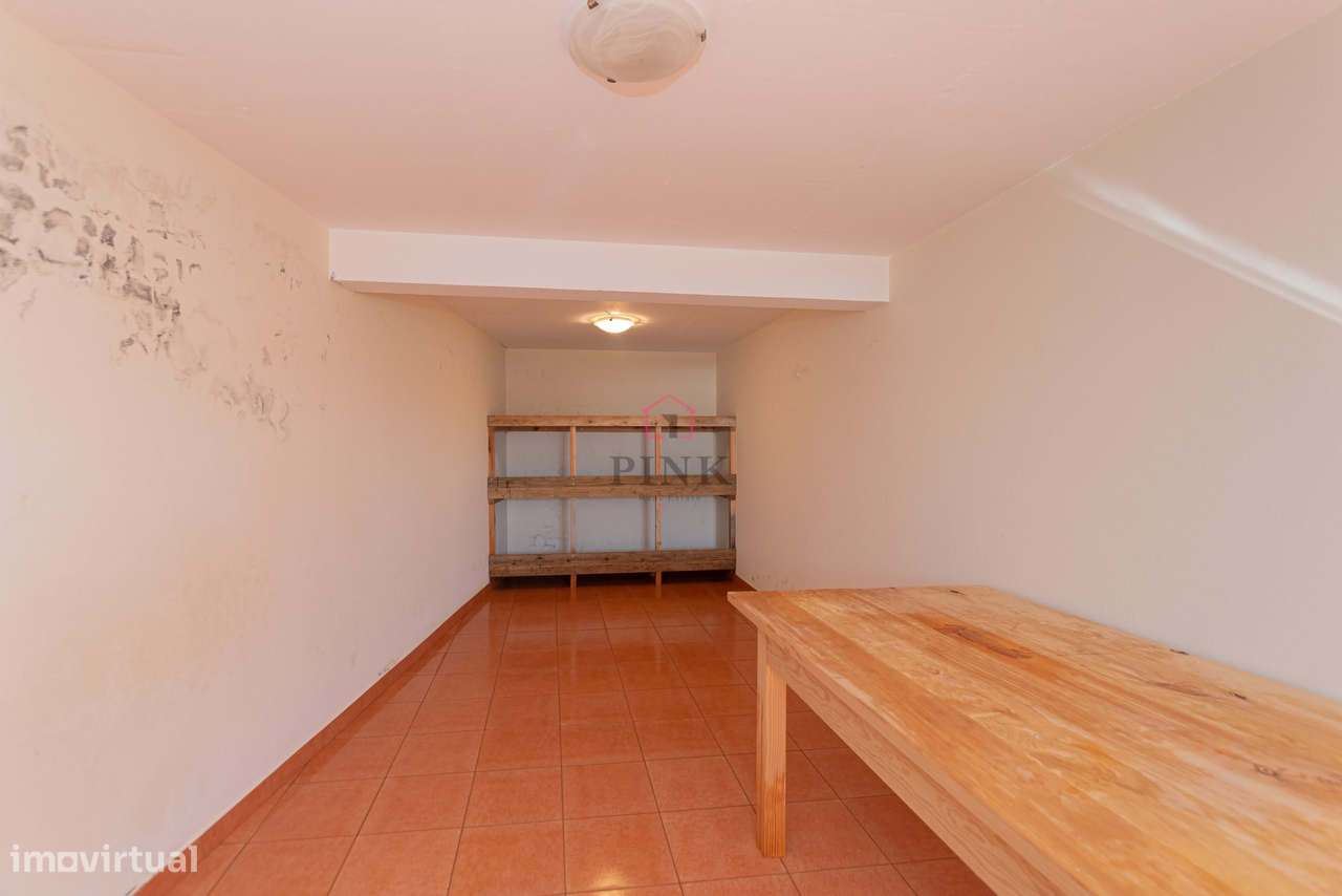 Calheta | Moradia T3 com Vista Mar e Terreno Extra-41