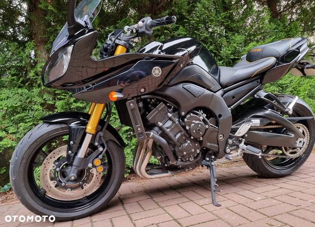 Yamaha FZ - 27