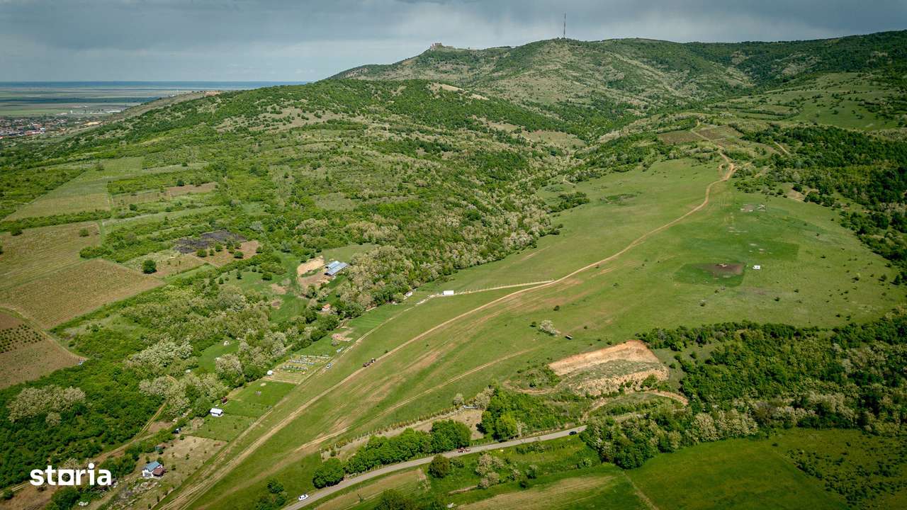 Teren extravilan în vecinătatea Mănăstirii Feredeu - Imagine principală: 4/8