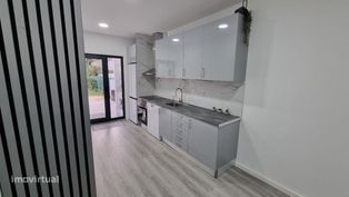 Moradia T2 | Remodelada | Senhora da Hora - Grande imagem: 5/21