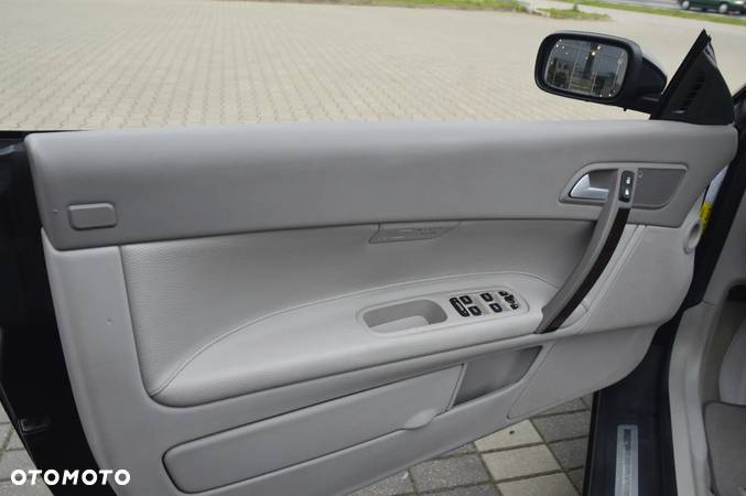 Volvo C70 T5 Summum - 39