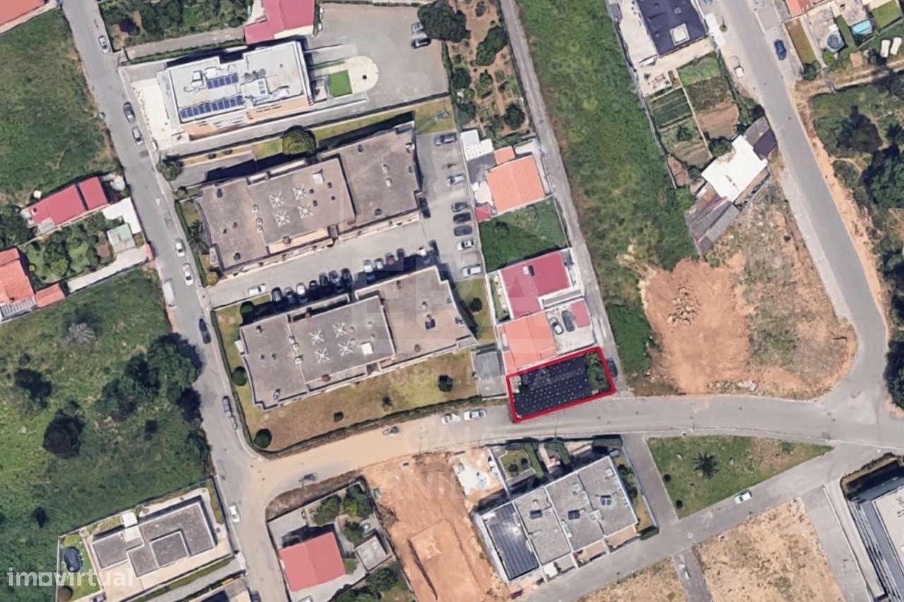 Terreno para Construção com Projeto Aprovado-5