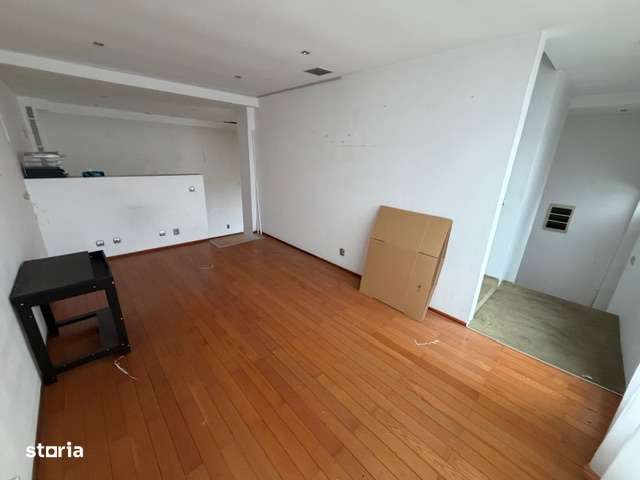 Tunari 1 Decembrie Nr.136-5