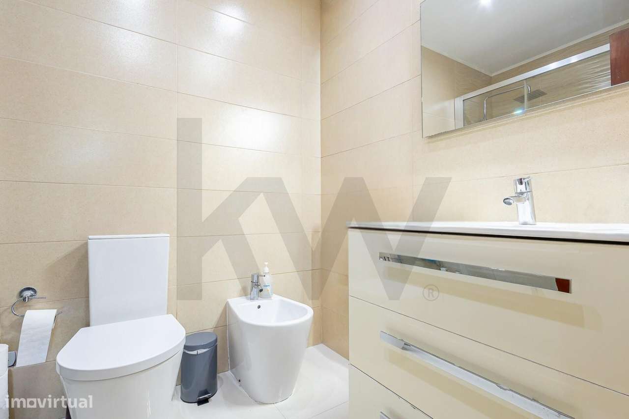Apartamento T2+1 Muito Luminoso-  Arrentela-11
