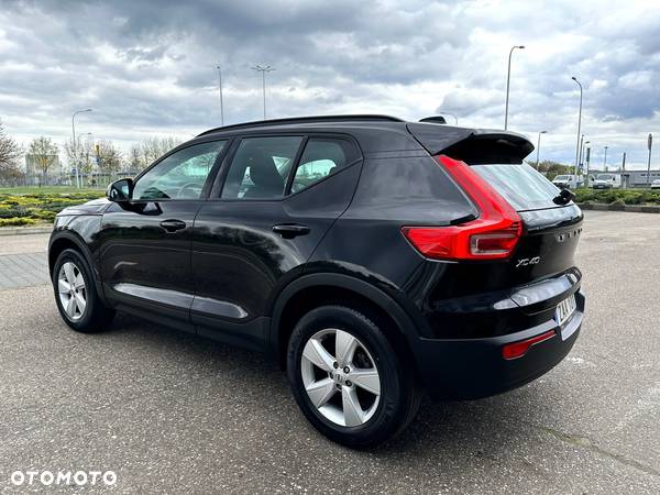 Volvo XC 40 T3 Momentum - 13