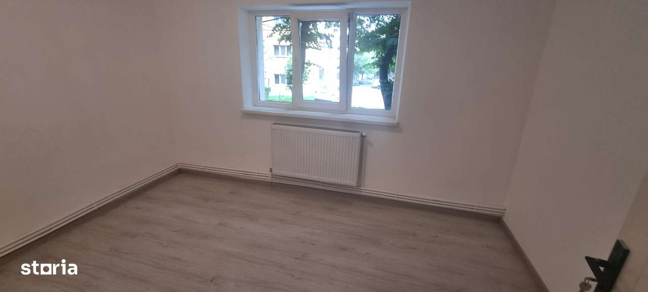 Apartament cu 2 camere zona Parcului Curcubeului - Imagine principală: 1/5