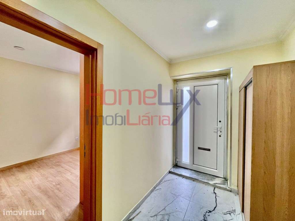 Moradia T4+1 em São Roque-3