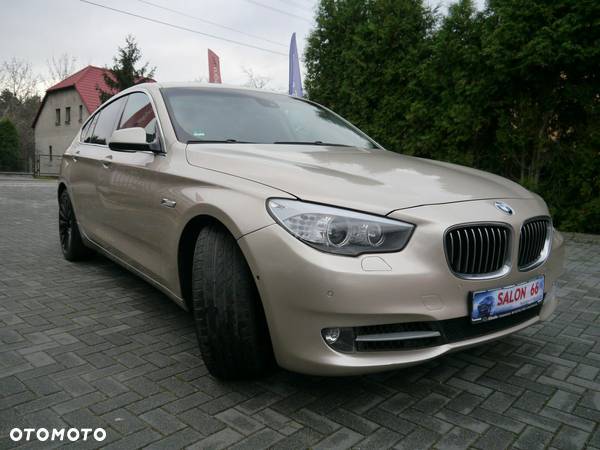 BMW 5GT 530d xDrive Gran Turismo - 13