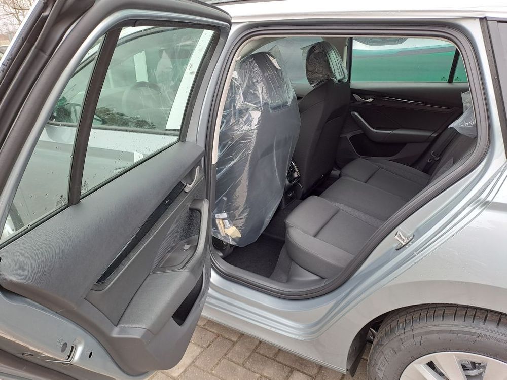 SKODA OCTAVIA 2.0 TDI 150KM DSG DRIVE ESSENCE, dostępna od ręki