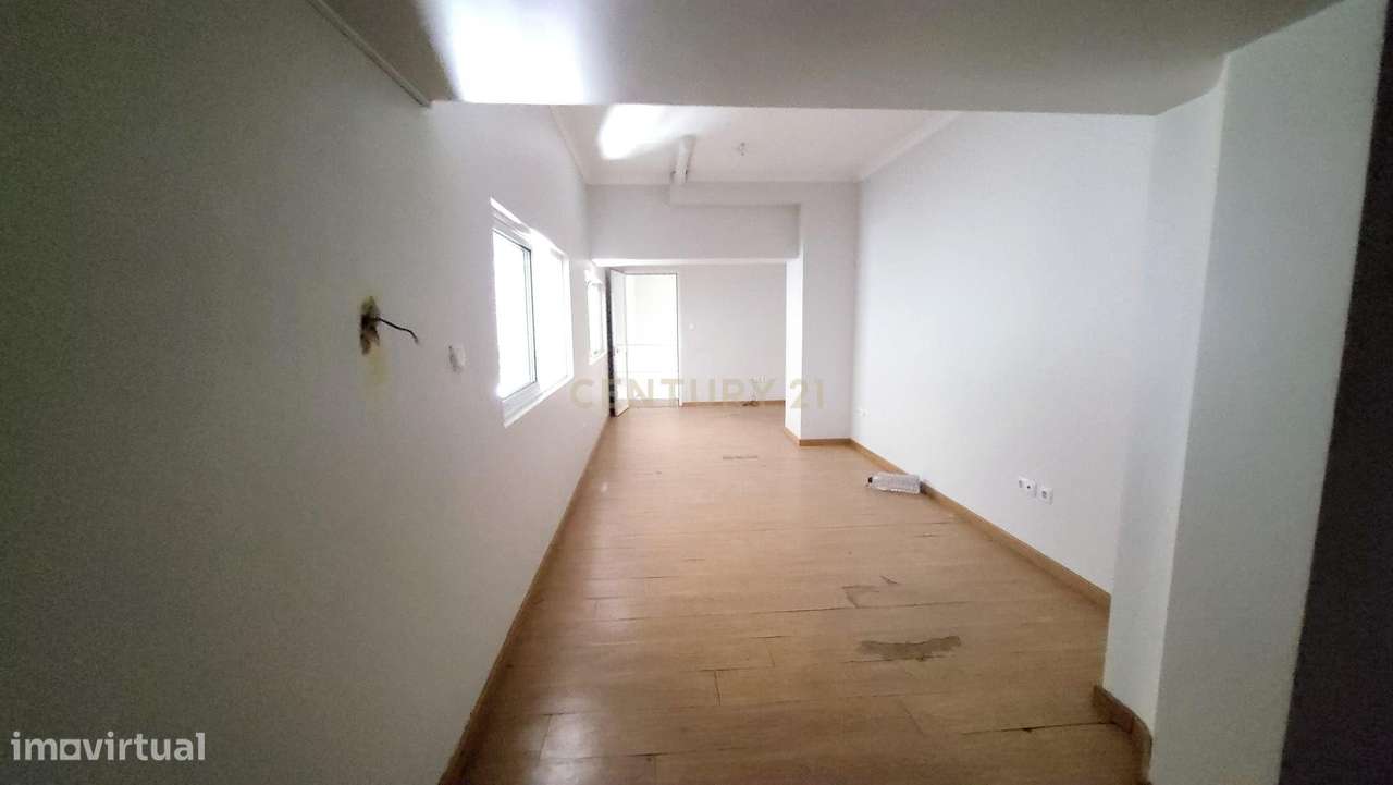 Armazém com 200m2 em Pontes, Setúbal - Grande imagem: 5/7