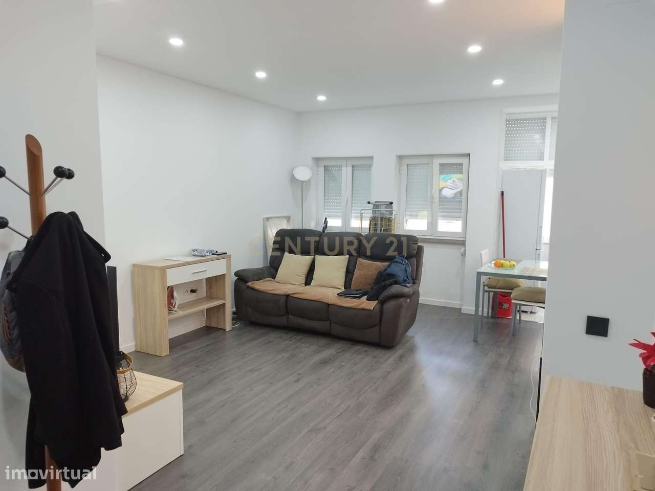 Apartamento Totalmente Remodelado, em Verderena, Barreiro-2