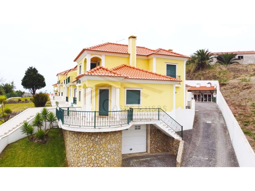 Moradia T5 - Condomínio Privado Vale das Vinhas - Grande imagem: 4/34