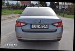 Skoda Superb 2.0 TDI Ambition - 14