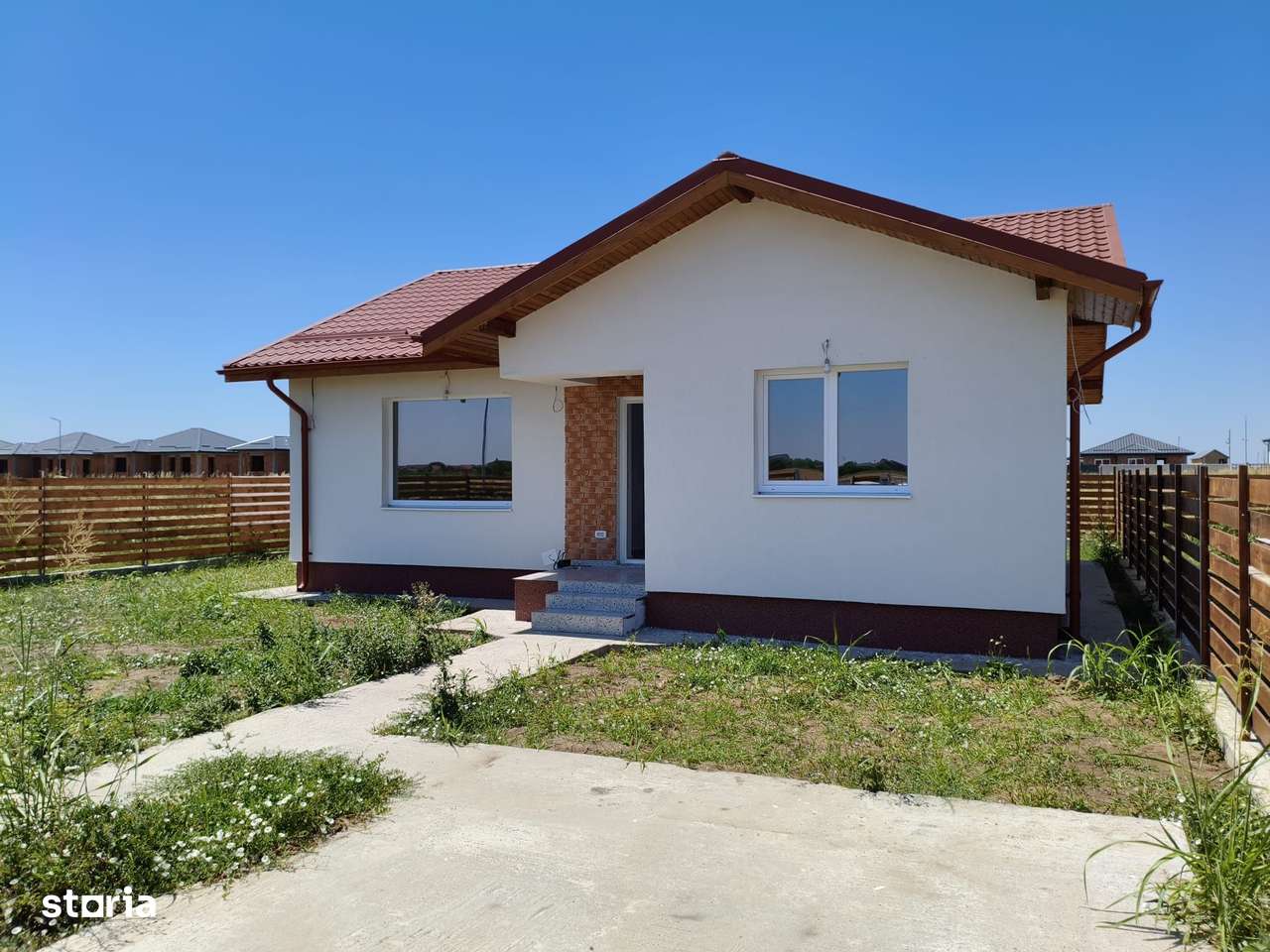 Casa 3 Camere, Finisaje Premium, Teren 409 mp - Vidra - Imagine principală: 1/10