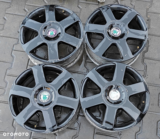 FELGI ALUMNIOWE 5X112 16'  6.5J ET50 1Z0601025B SKODA OCTAVIA II CZARNE - 1