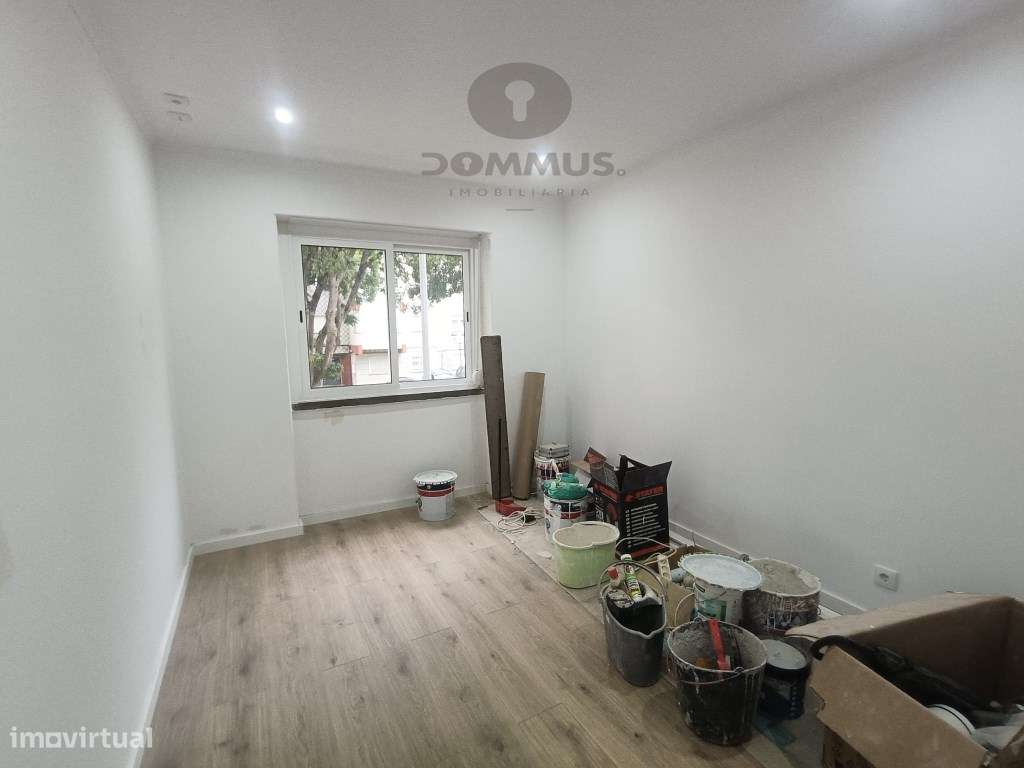 Apartamento T3 Remodelado na Amadora-11