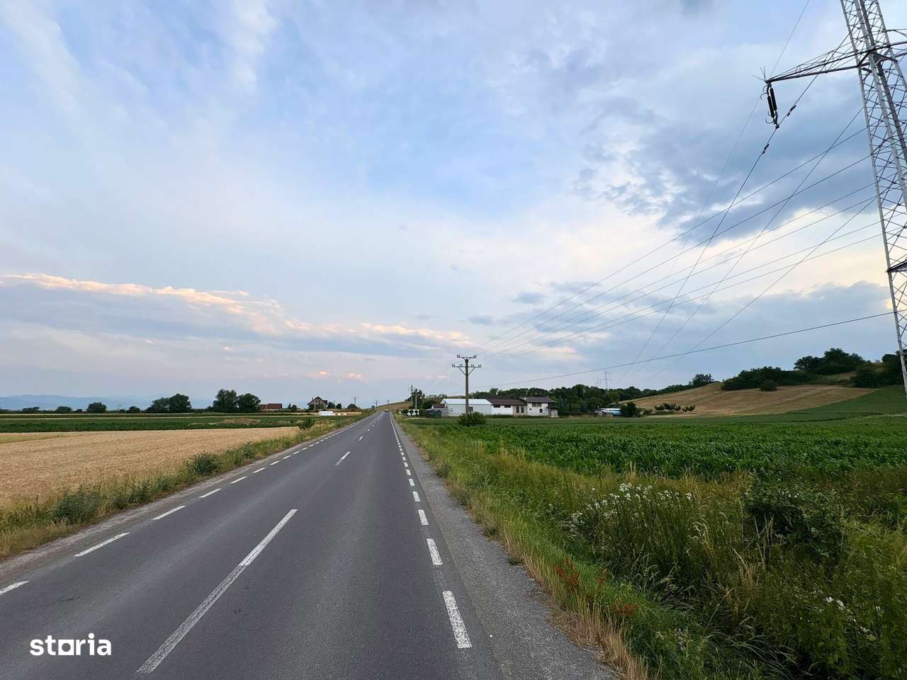 Teren intravilan industrial 7400 MP com. Ilieni , Jud. Covasna - Imagine principală: 4/5