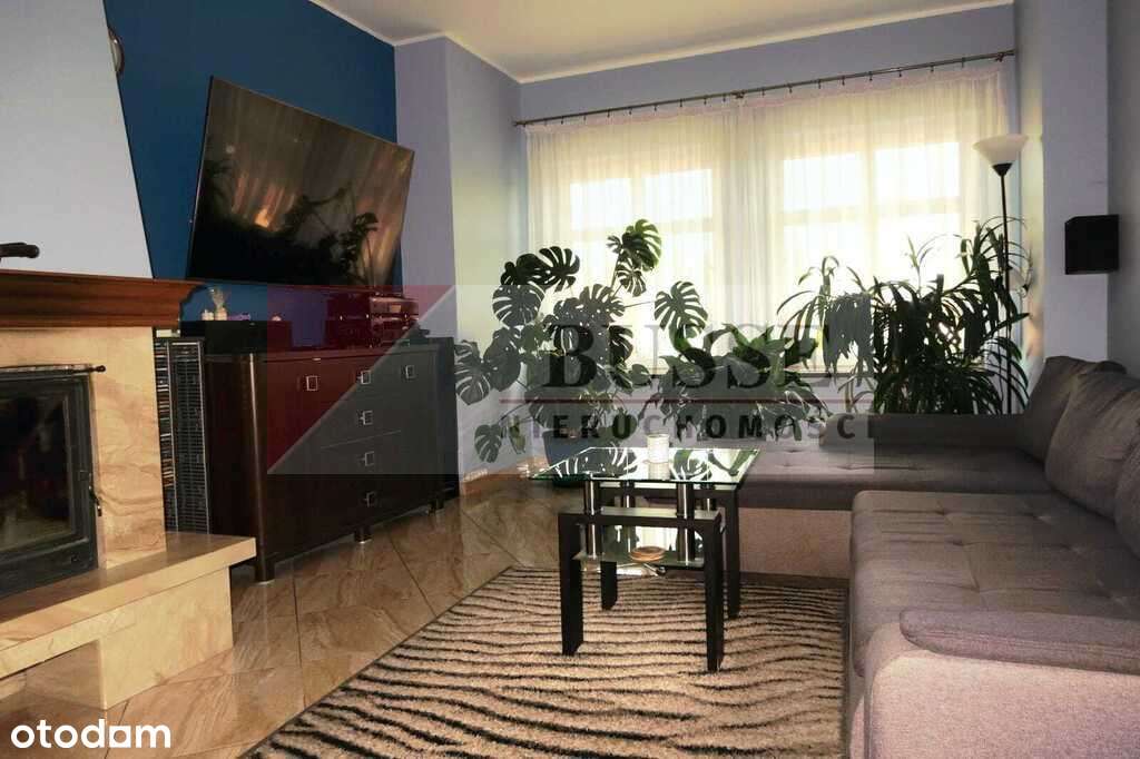 Dom z lokalem użytkowym w centrum Szczecinka!!!-7