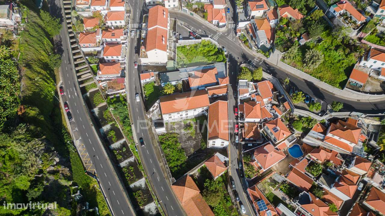 Um edifício com história e versatilidade no coração do Funchal-9